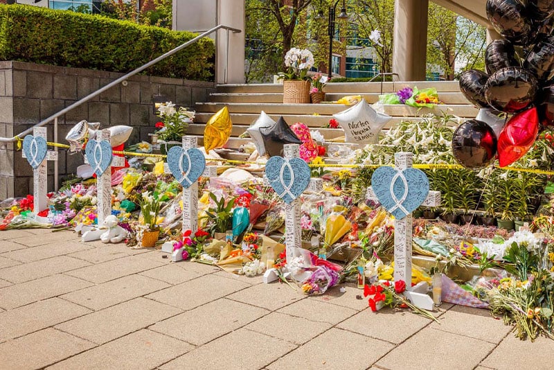 Memorial outside the Louisville location 